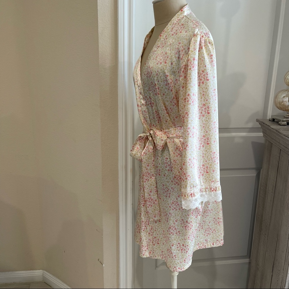 Oscar de la Renta Robe - Picture 6 of 8